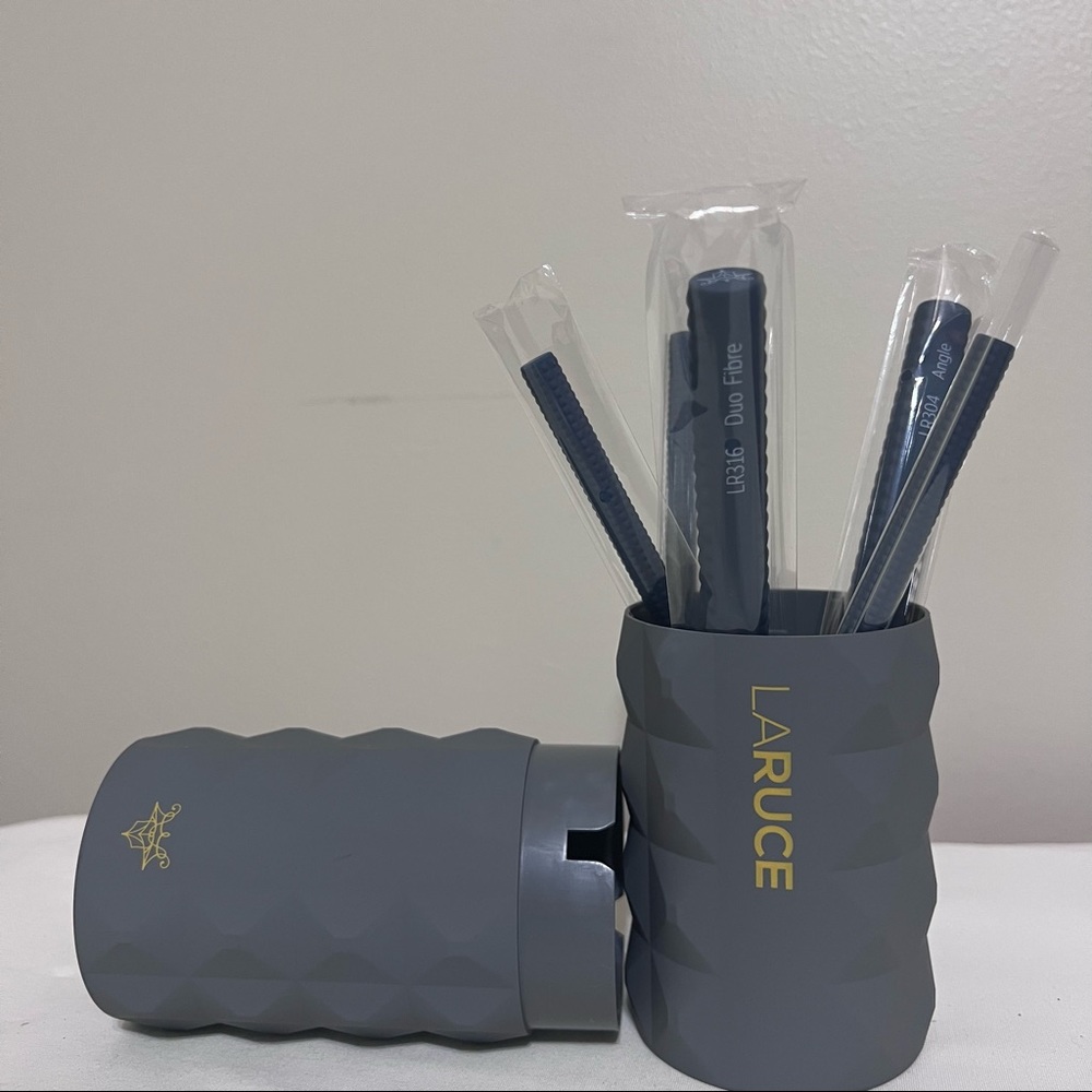 LaRuce Christine Brush Set - Gray